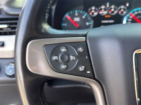 Used 2018 GMC Yukon Denali image 23