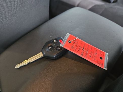 Used 2018 Subaru Impreza 2.0i AWD/4WD image 28