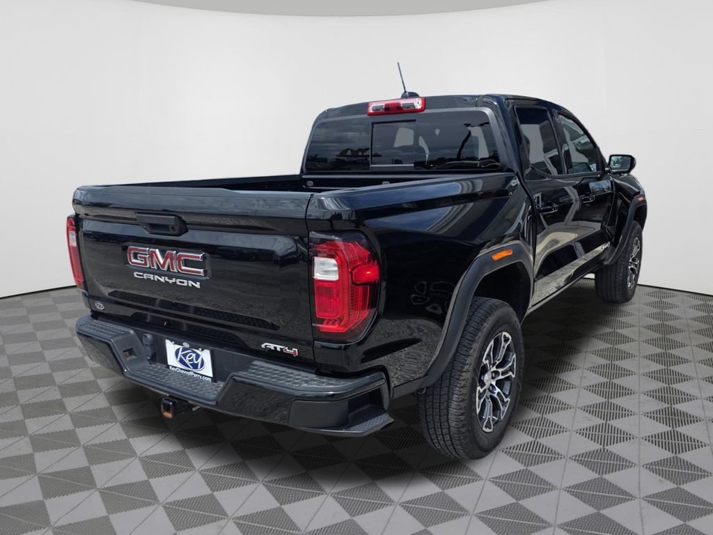 Used 2023 GMC Canyon AT4 AWD/4WD image 8