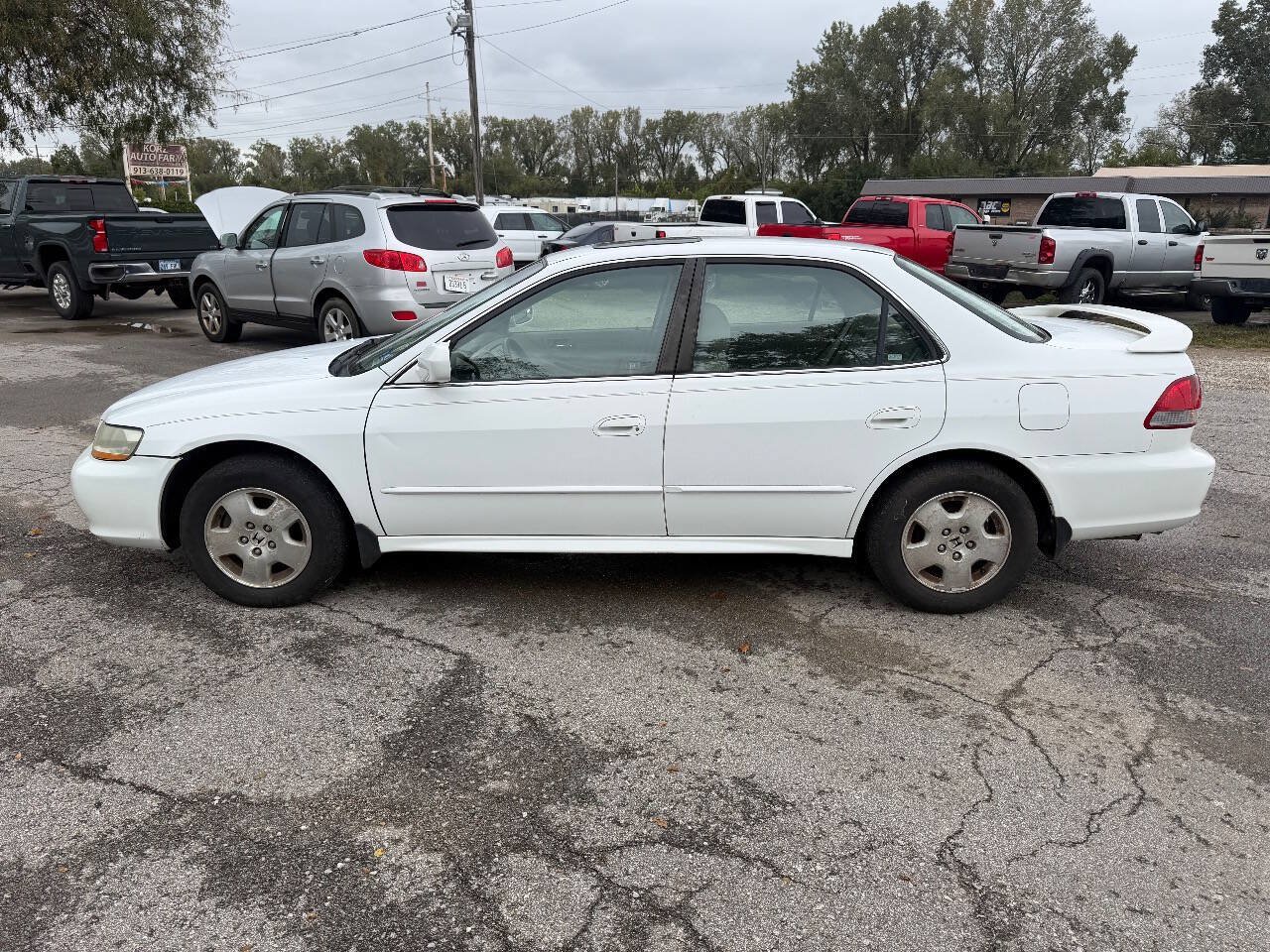 Used 2002 Honda Accord EX image 2