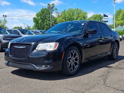 Used 2017 Chrysler 300 S AWD/4WD image 3