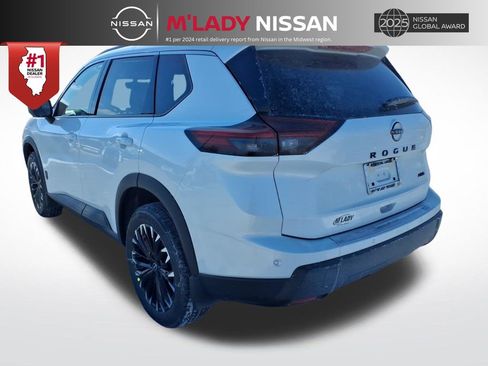 New 2026 Nissan Rogue SV image 5