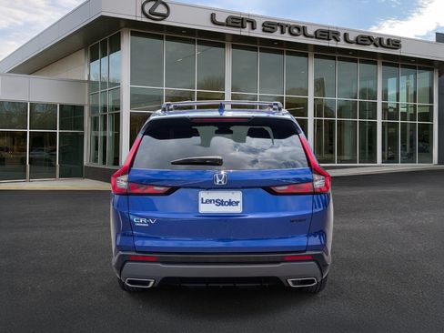 Used 2025 Honda CR-V Sport image 4