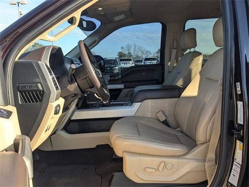 Certified 2020 Ford F150 Lariat image 21