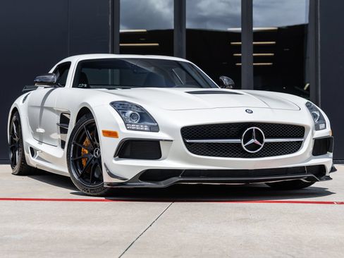 Used 2014 Mercedes-Benz SLS AMG Black Series image 3