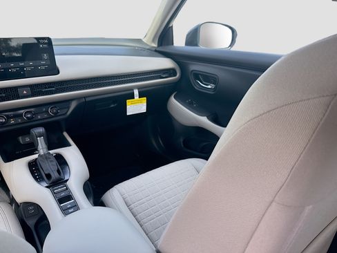 New 2027 Honda HR-V LX image 18