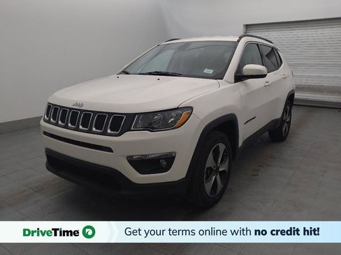 Used 2019 Jeep Compass Latitude w/ Cold Weather Group image 1