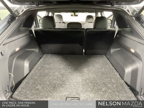 Used 2023 Volkswagen Atlas Cross Sport SE image 13