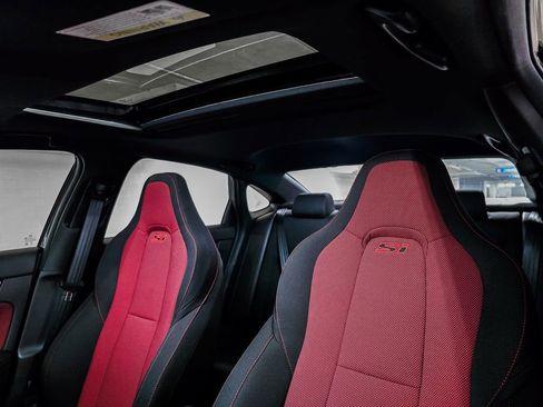 Certified 2026 Honda Civic Si image 19