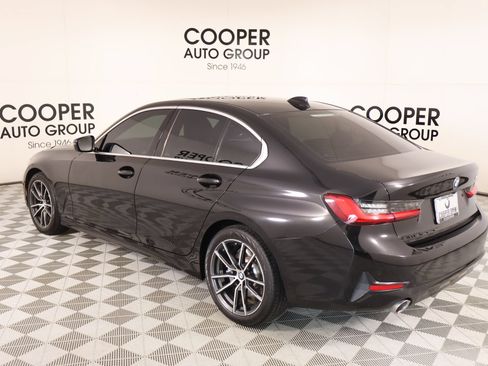 Used 2019 BMW 330i Sedan w/ Convenience Package RWD image 24