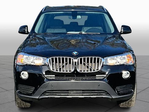 Used 2017 BMW X3 sDrive28i image 3