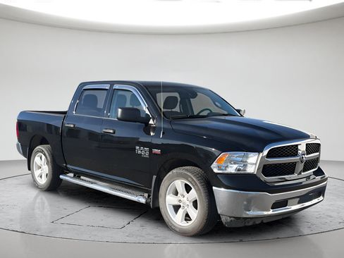 Used 2024 RAM 1500 Tradesman w/ Tradesman SXT Package AWD/4WD image 3