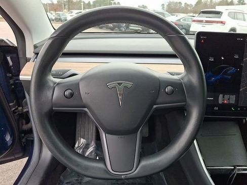 Used 2018 Tesla Model 3 Long Range image 21