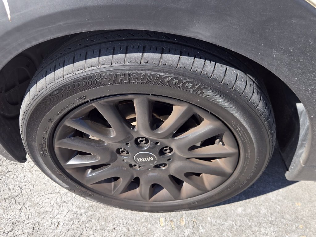 Used 2019 MINI Cooper 2-Door Hardtop FWD image 7