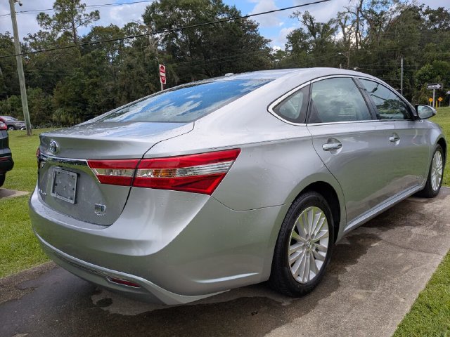 Used 2015 Toyota Avalon XLE Touring FWD image 10