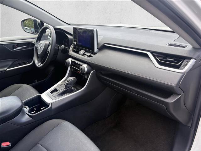 Certified 2025 Toyota RAV4 XLE AWD/4WD image 27