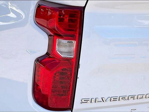 Used 2019 Chevrolet Silverado 1500 W/T w/ WT Fleet Convenience Package AWD/4WD image 21