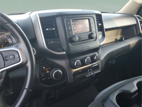 Used 2020 RAM 1500 Big Horn AWD/4WD image 22