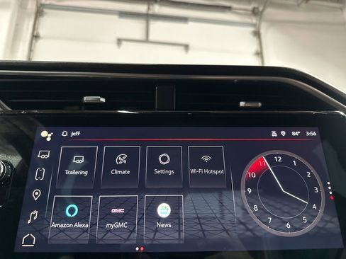 Used 2024 GMC Sierra 1500 Denali w/ Denali Reserve Package image 25