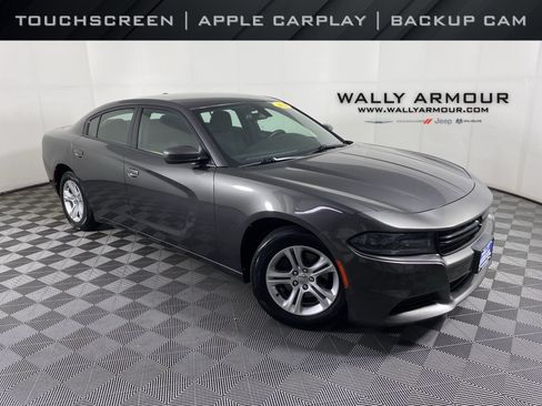 Used 2020 Dodge Charger SXT RWD image 1