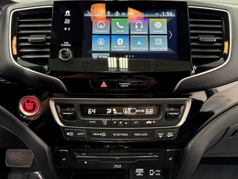 Used 2022 Honda Pilot Touring image 21