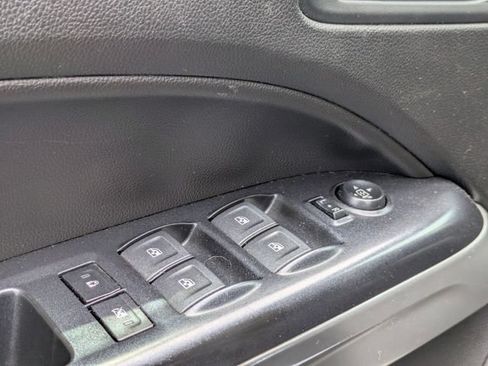 Used 2021 Chevrolet Colorado ZR2 AWD/4WD image 13