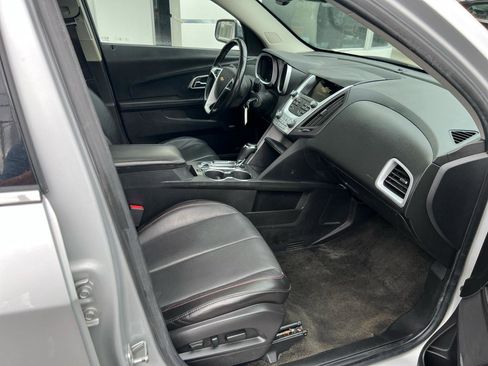 Used 2017 Chevrolet Equinox Premier w/ True North Edition AWD/4WD image 10