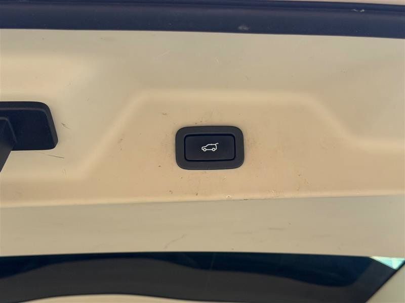 Used 2016 Land Rover Range Rover Sport HSE AWD/4WD image 22