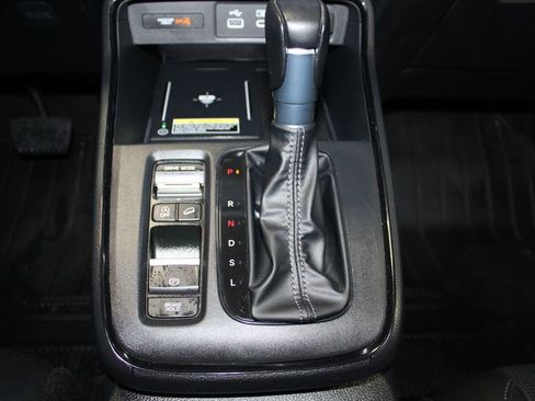 Used 2025 Honda CR-V EX-L image 35