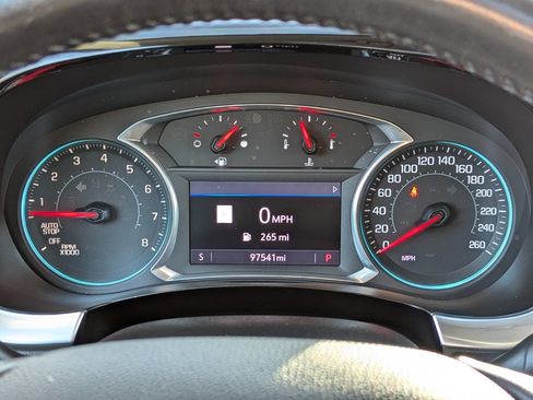 Used 2020 Chevrolet Traverse RS AWD/4WD image 20
