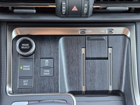 Certified 2026 Lexus GX 550 Luxury+ Package image 27