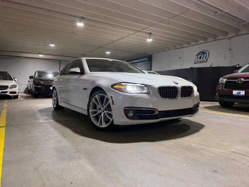 Used 2016 BMW 535i xDrive Sedan AWD/4WD image 6