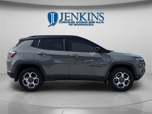 Certified 2022 Jeep Compass Trailhawk w/ Trailhawk Convenience Group image 9