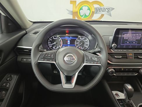 Used 2022 Nissan Altima 2.5 SV image 13