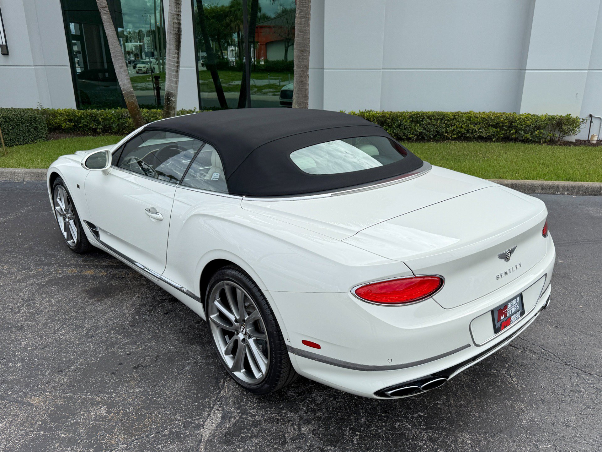 Used 2020 Bentley Continental GT AWD/4WD image 11