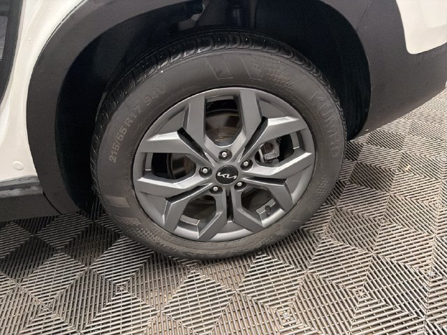 Certified 2024 Kia Seltos S AWD/4WD image 29