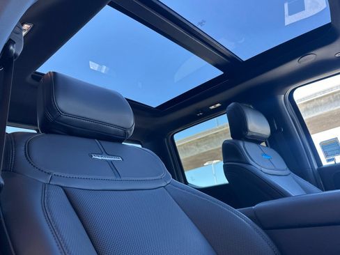New 2026 Ford F250 Platinum AWD/4WD image 15