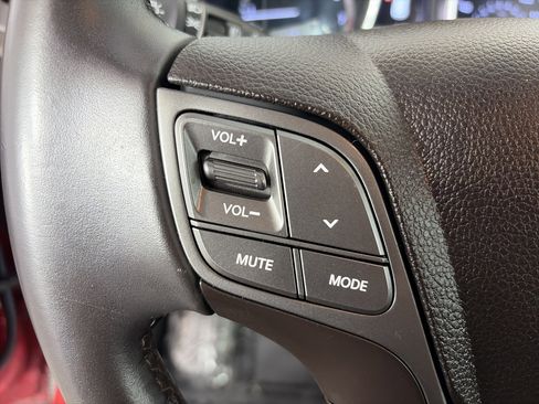 Used 2017 Hyundai Santa Fe Sport FWD image 32