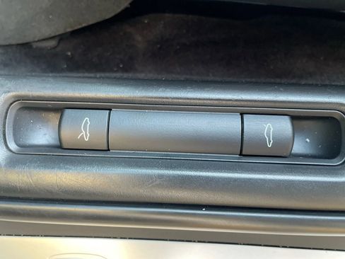 Used 2006 Porsche Boxster image 40