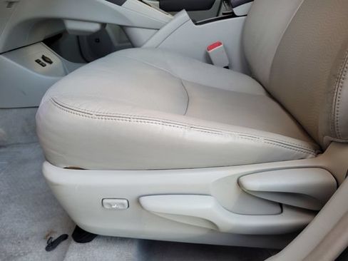 Used 2010 Toyota Prius Five FWD image 21