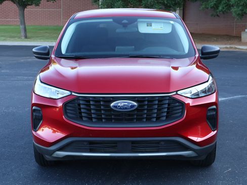 Used 2025 Ford Escape Active FWD image 25