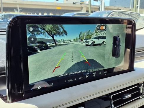 New 2026 Lincoln Aviator 2WD image 14