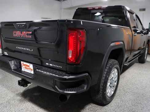 Used 2023 GMC Sierra 2500 Denali w/ Denali Ultimate Package image 7