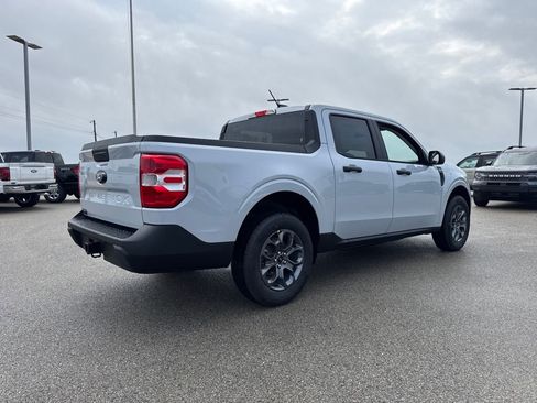 New 2025 Ford Maverick XLT image 5