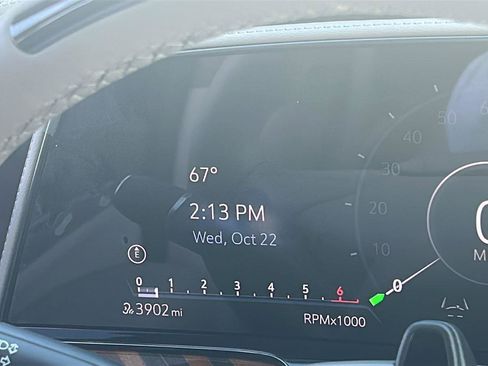 Certified 2024 Cadillac Escalade Sport Platinum w/ Heavy-Duty Trailer Package image 18