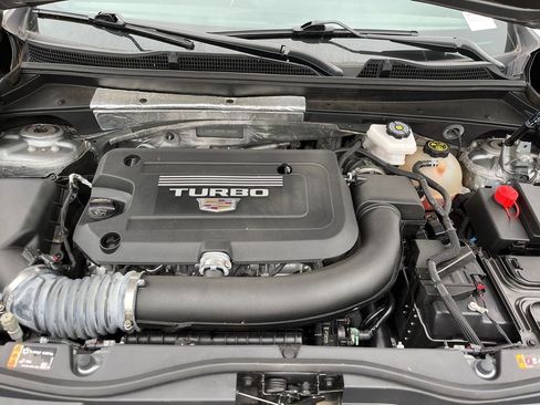 Used 2024 Cadillac XT4 Premium Luxury AWD/4WD image 14