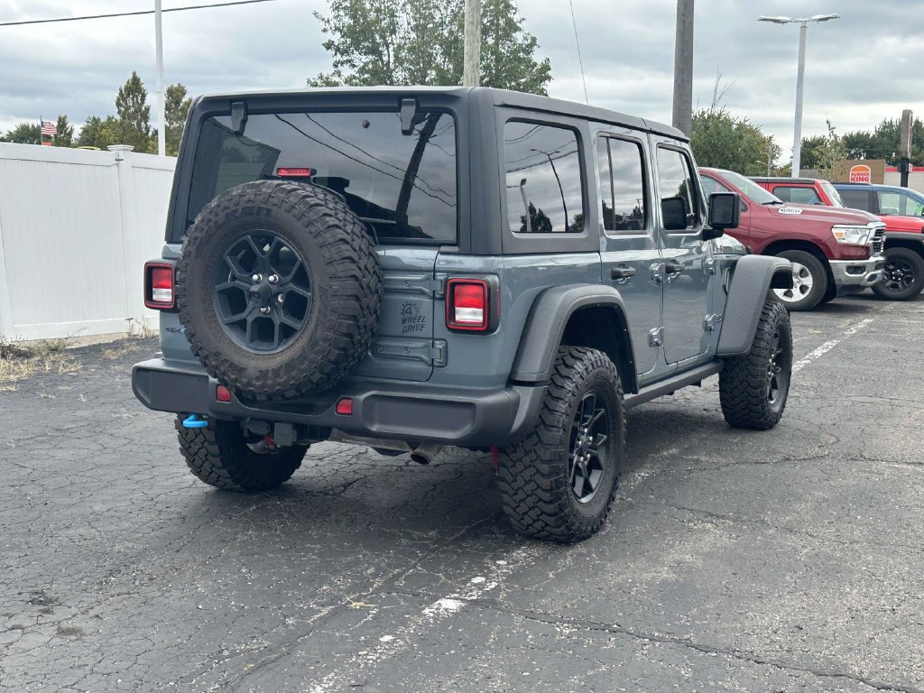 Used 2024 Jeep Wrangler Unlimited AWD/4WD image 4