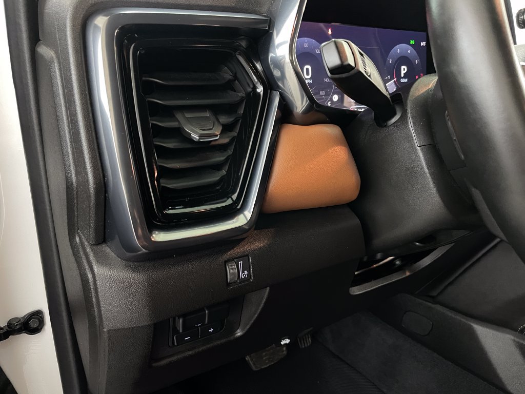 Certified 2024 GMC Canyon AT4 w/ Canyon Safety Plus Package AWD/4WD image 28