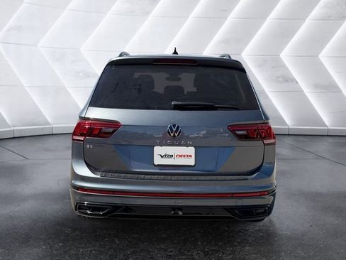 Used 2023 Volkswagen Tiguan SE R-Line FWD image 5