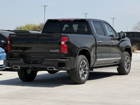 New 2026 Chevrolet Silverado 1500 High Country w/ Technology Package image 4